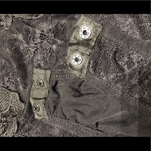 Bombshell Lace Black bodysuit Small Padded SEXY Brami Built in Bra Fashion Nova - Picture 7 of 10